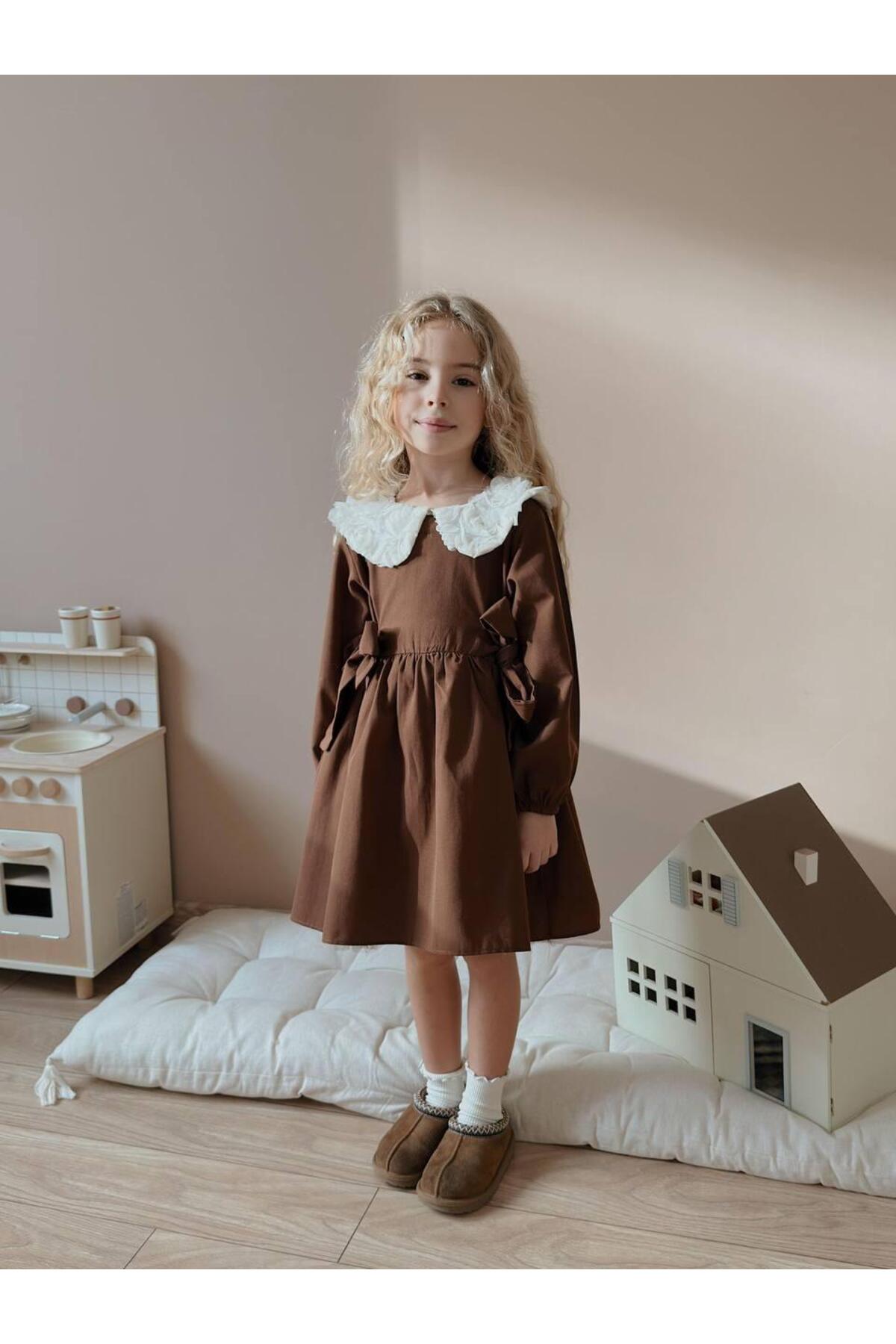 Kız Çocuk Keten Yakalı Elbise